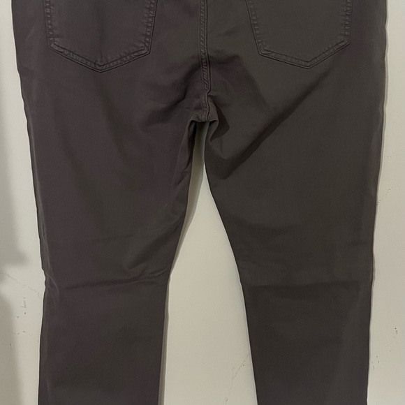 Johnnie-O 40 x 34 New with Tags - Picture 4 of 8